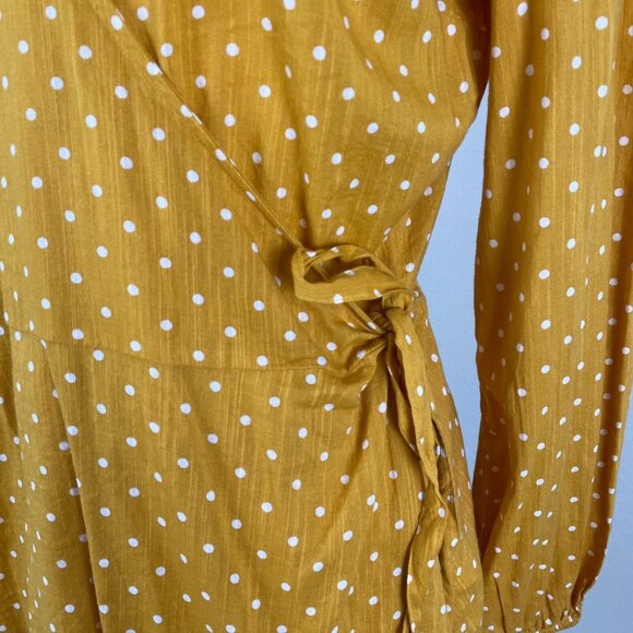 NEW Old Navy Womens Medium Tall Yellow Polka Dot Wrap Shirt Long Sleeve Top - Picture 3 of 11